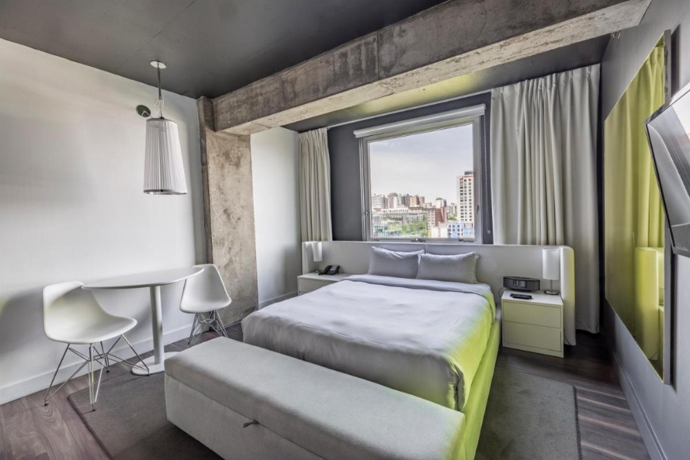 Room image 2