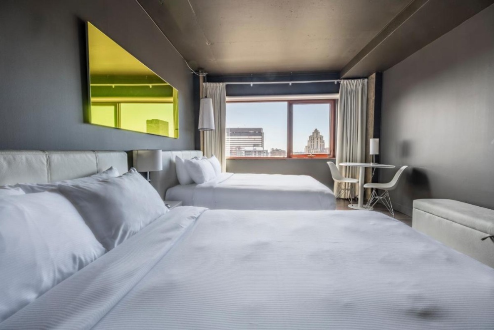 Room image 3
