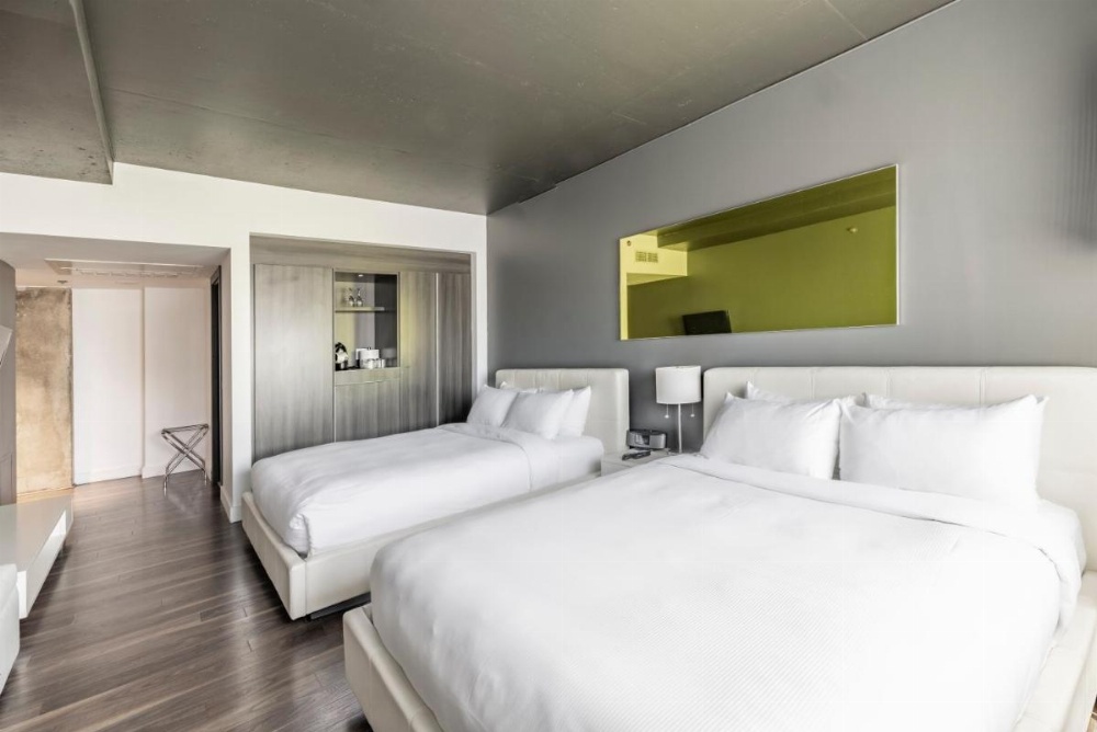 Room image 2